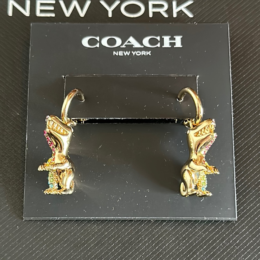 NWT Coach Pavé Rexy Huggie Earrings Dinosaur Crystal Rainbow Hanging Hoop Post - Picture 9 of 9